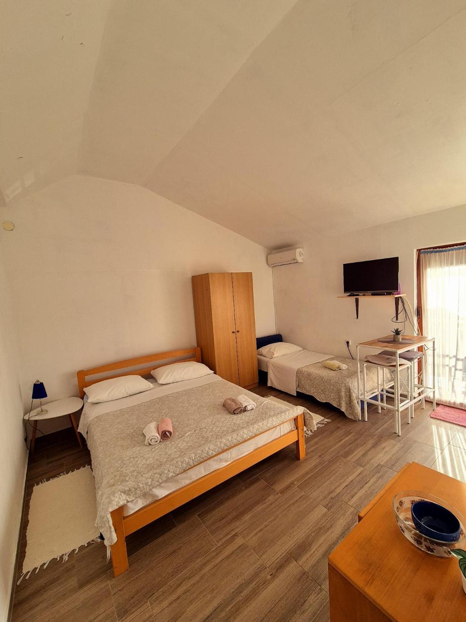 Apartments Bele Maslenica Exterior foto