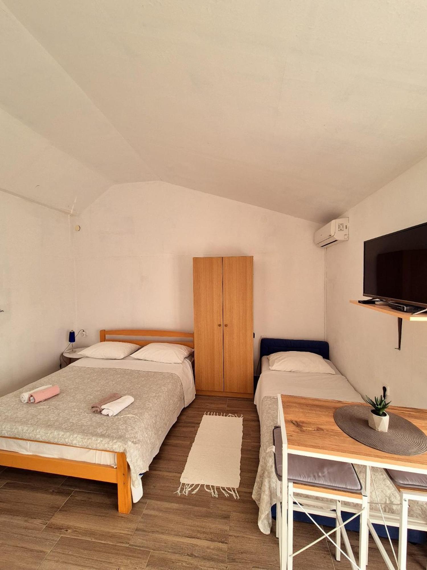 Apartments Bele Maslenica Exterior foto